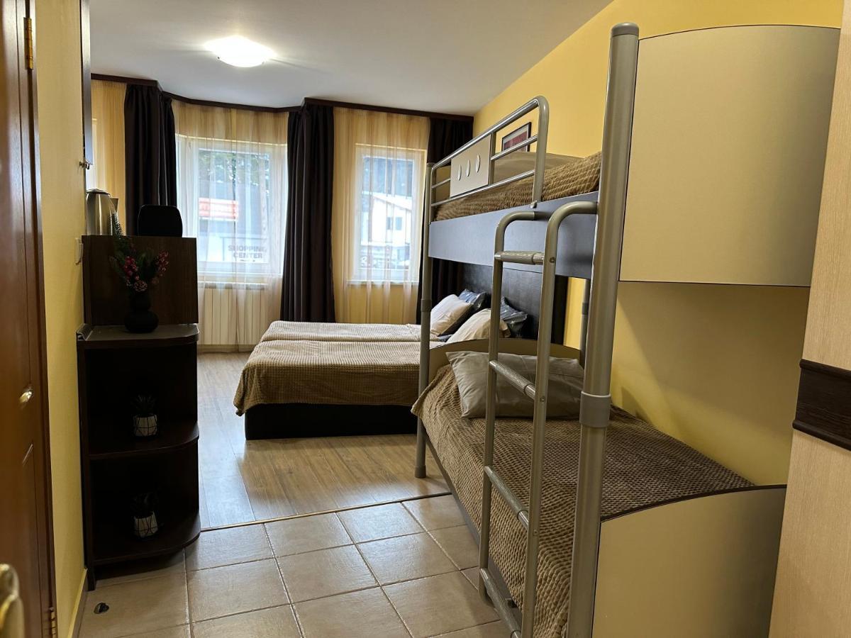 Apartments & Rooms Royal Plaza 보로베츠 외부 사진